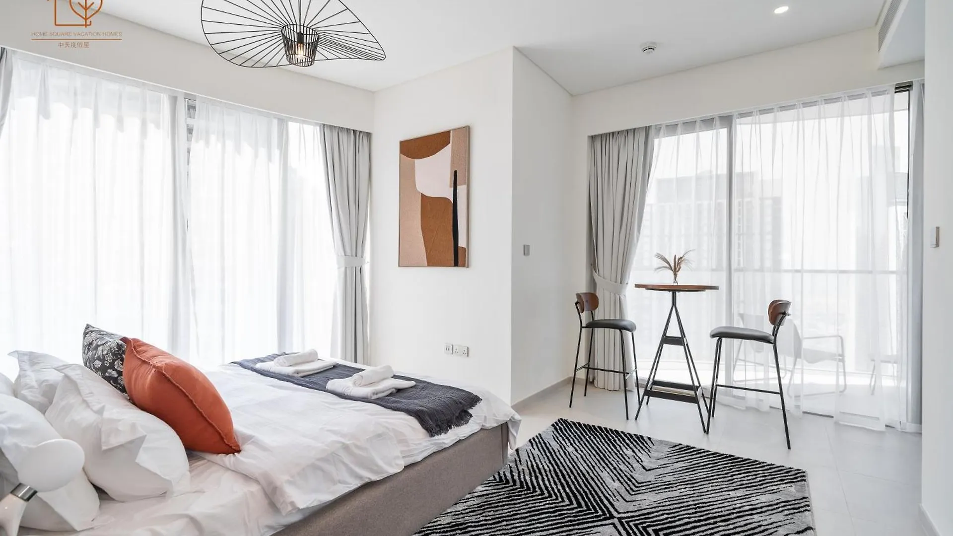 Apartment Chic Home With Great Views Near Burj Khalifa 197Gr-2 Dubai