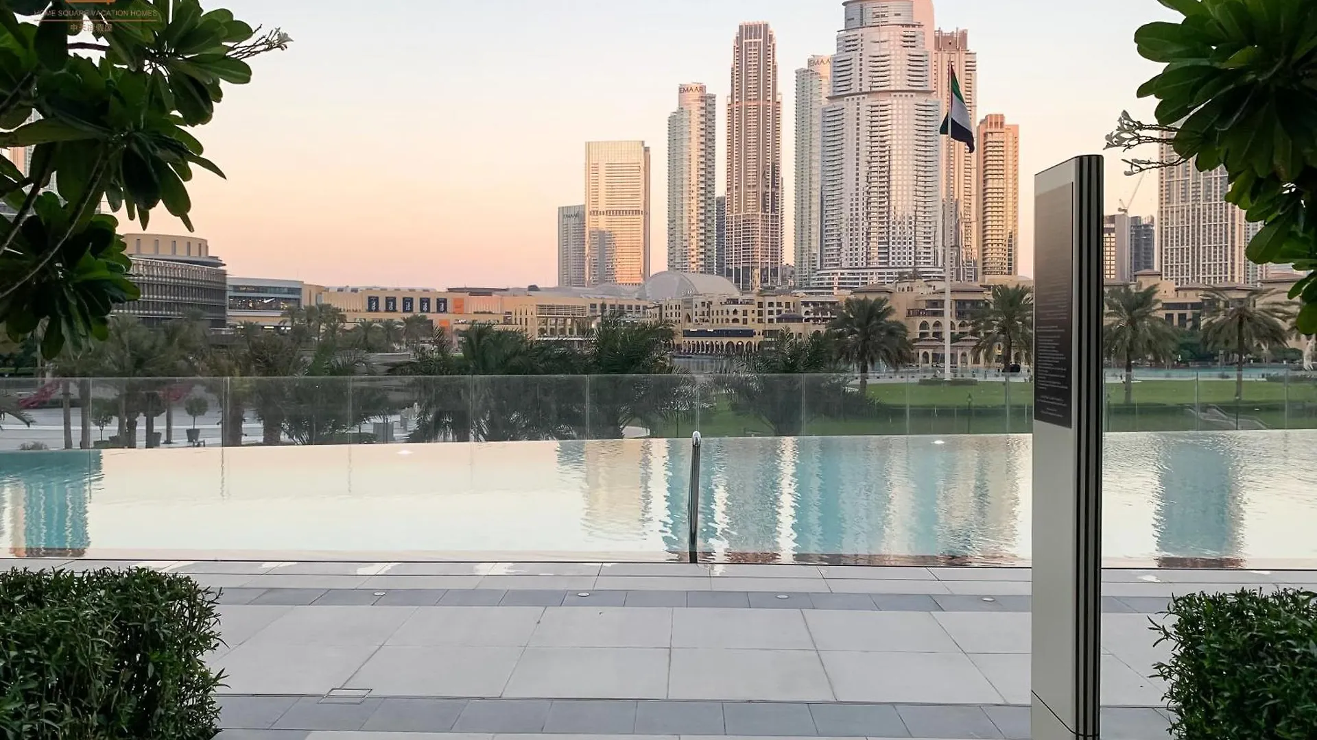 Apartman Chic Home With Great Views Near Burj Khalifa 197Gr-2 Dubaj