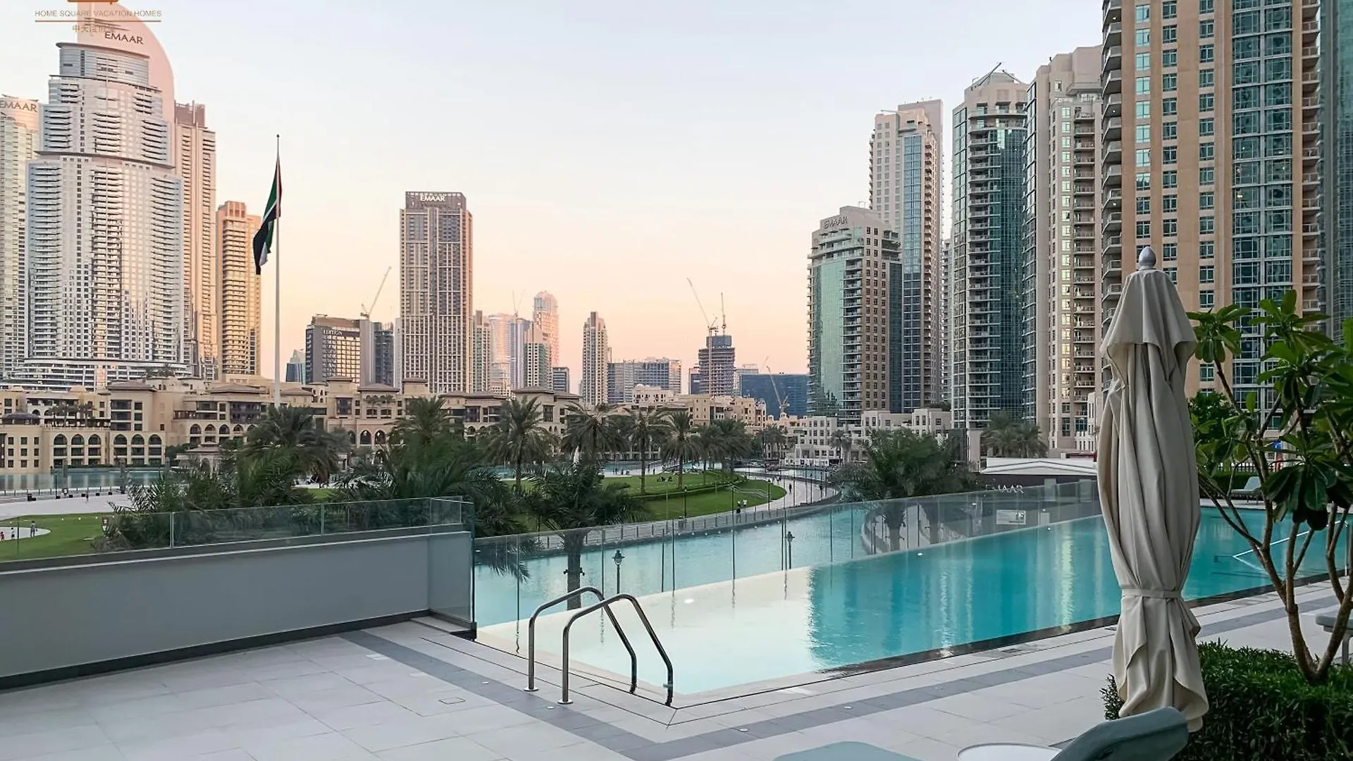 Chic Home With Great Views Near Burj Khalifa 197Gr-2 Dubaj Apartman
