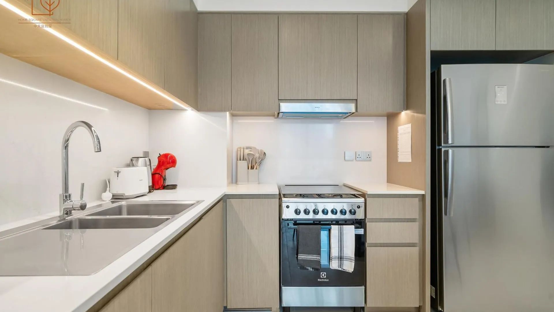 Chic Home With Great Views Near Burj Khalifa 197Gr-2 Dubaj